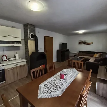 アパート Divan Vlasic