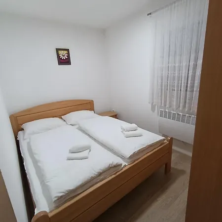 Divan Vlasic Apartamento *