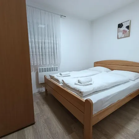 Apartamento Divan Vlasic