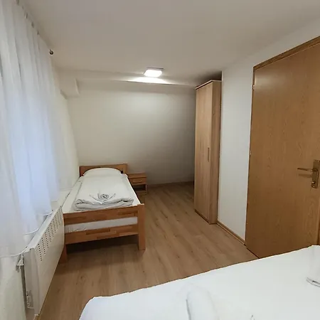 Divan Vlasic Apartmán Sisava