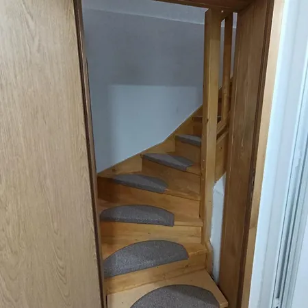 Divan Vlasic * Šišava