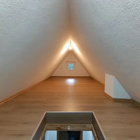 Divan Vlasic * Šišava